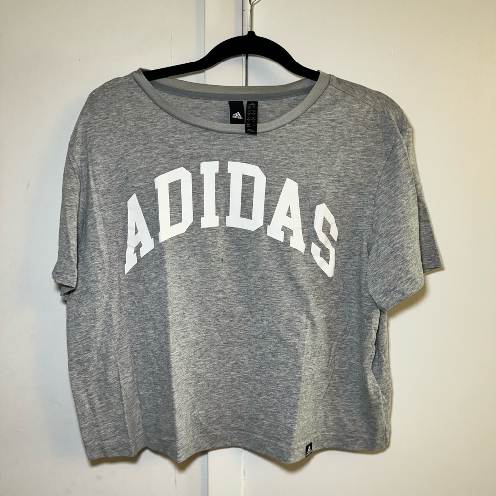 Lot of 3 ADIDAS Cropped T-shirts - Picture 4 of 4